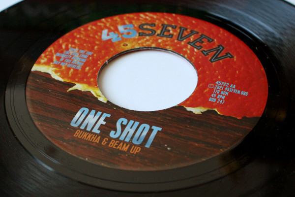 Beam Up & Bukkha – Double Trouble - Imagen 2