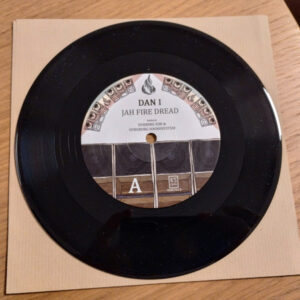 Dubbing Sun – Jah fire dread