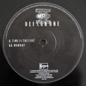 Def Con One* – Time Is The Fire / Monday (SECOND HAND VG+)